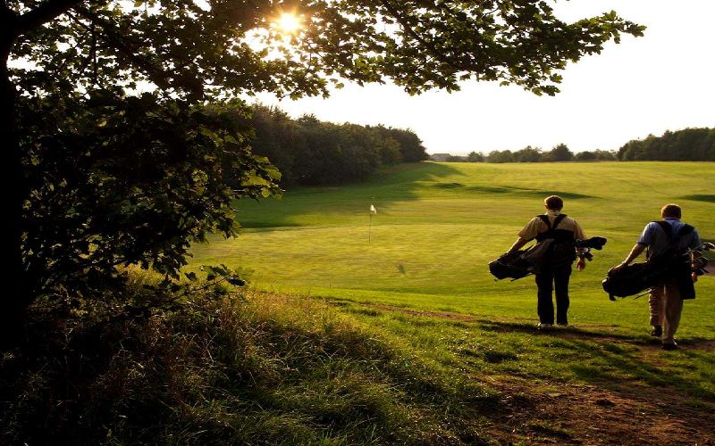 oulton hall golf calverley course green