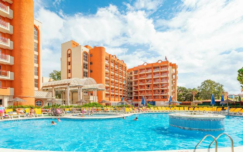belvedere golf hotel pool 4