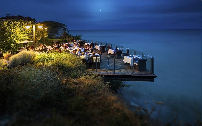 Thracian Cliffs golf resort sky terrace