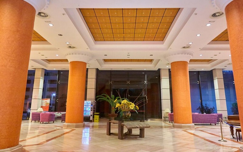 zentral centre hotel lounge
