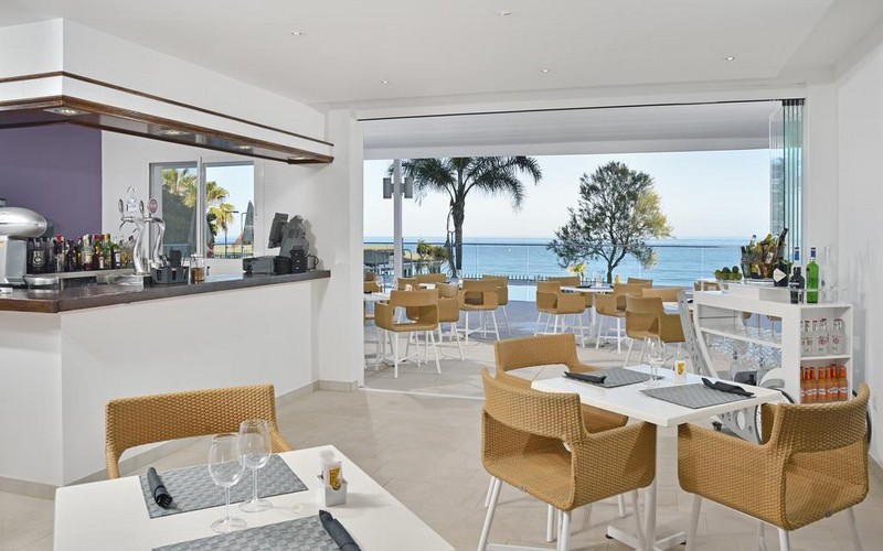 sol house hotel bar 2