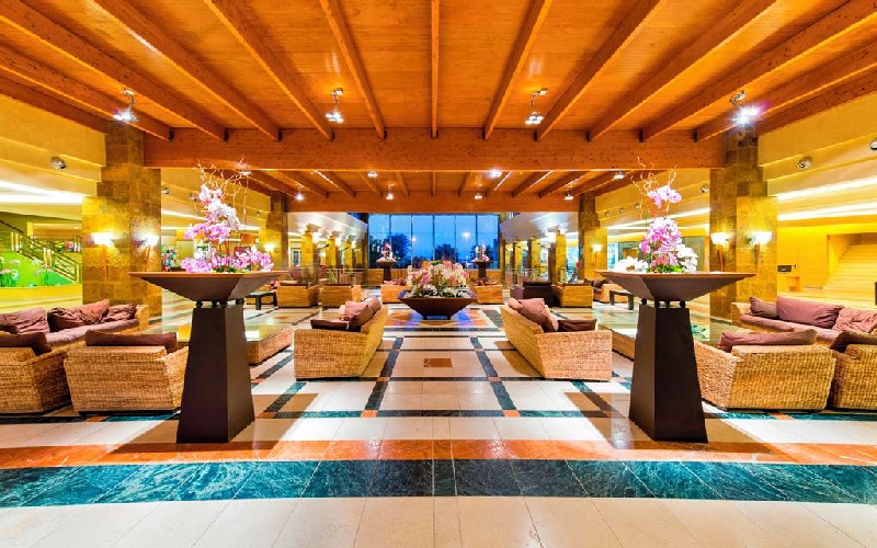 elba sara hotel lobby 1