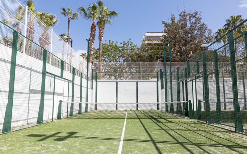lasiesta hotel tennis court