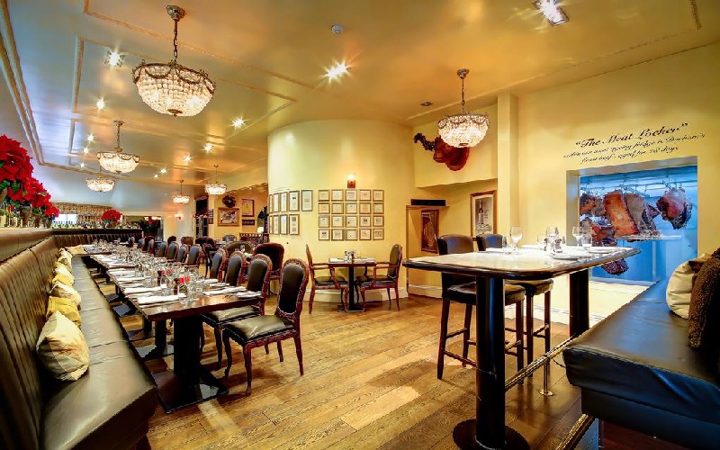 ramside restaurant tables
